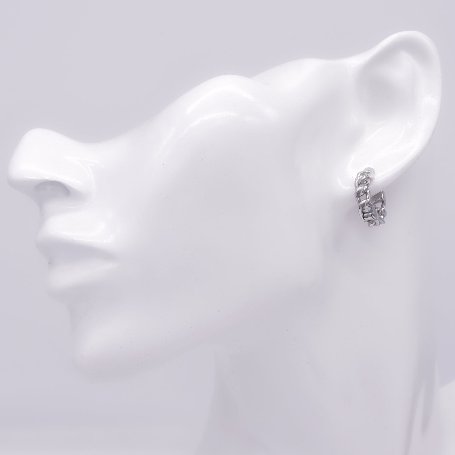 メンズ ピアス シルバー 喜平 チェーン シンプル フープ サージカル ステンレス 金属 アレルギー 316l リングピアス 18G 片耳用、フィッティングイメージ