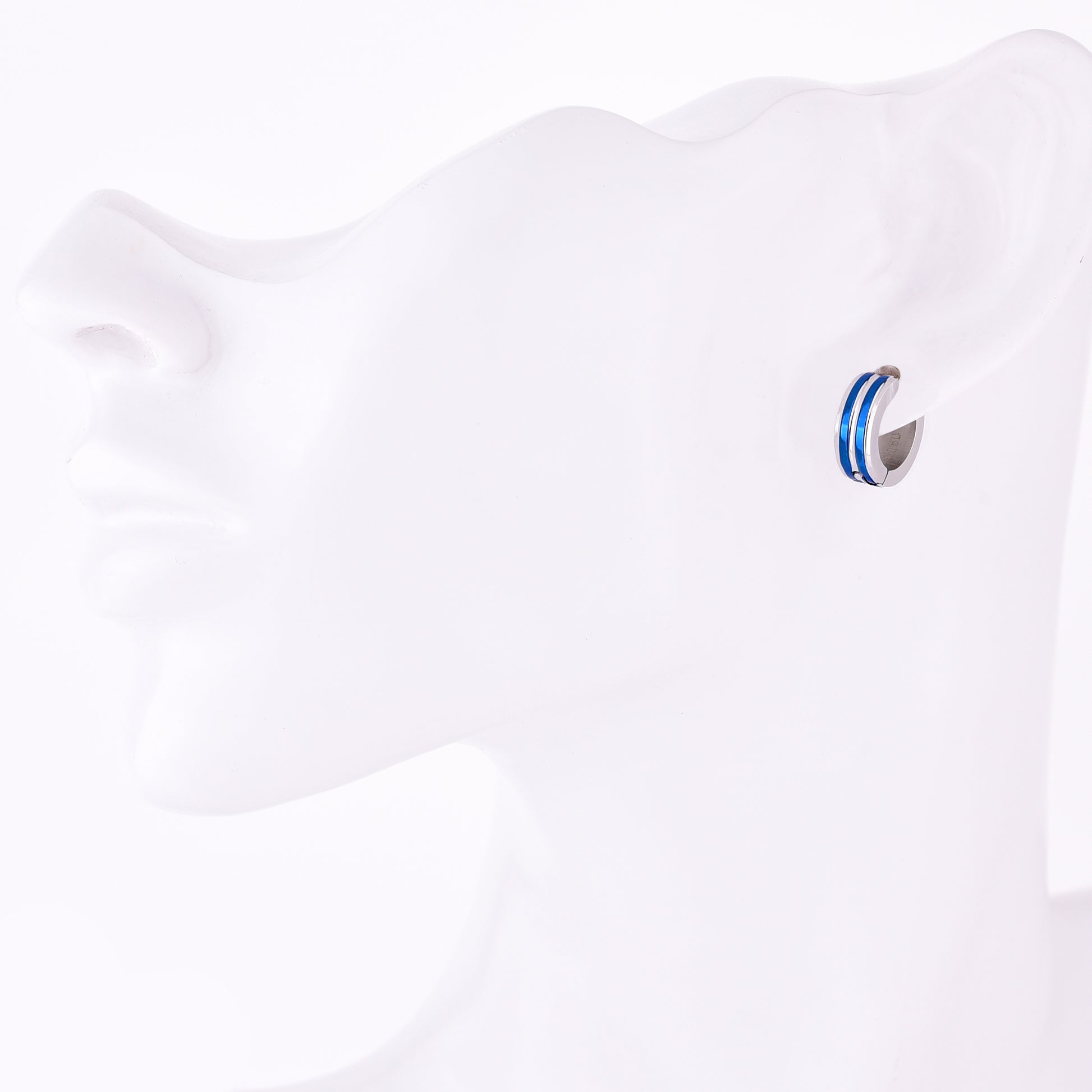 サージカルステンレスフープ金属アレルギー316Lブルーリングピアス片耳用、フィッティングイメージ