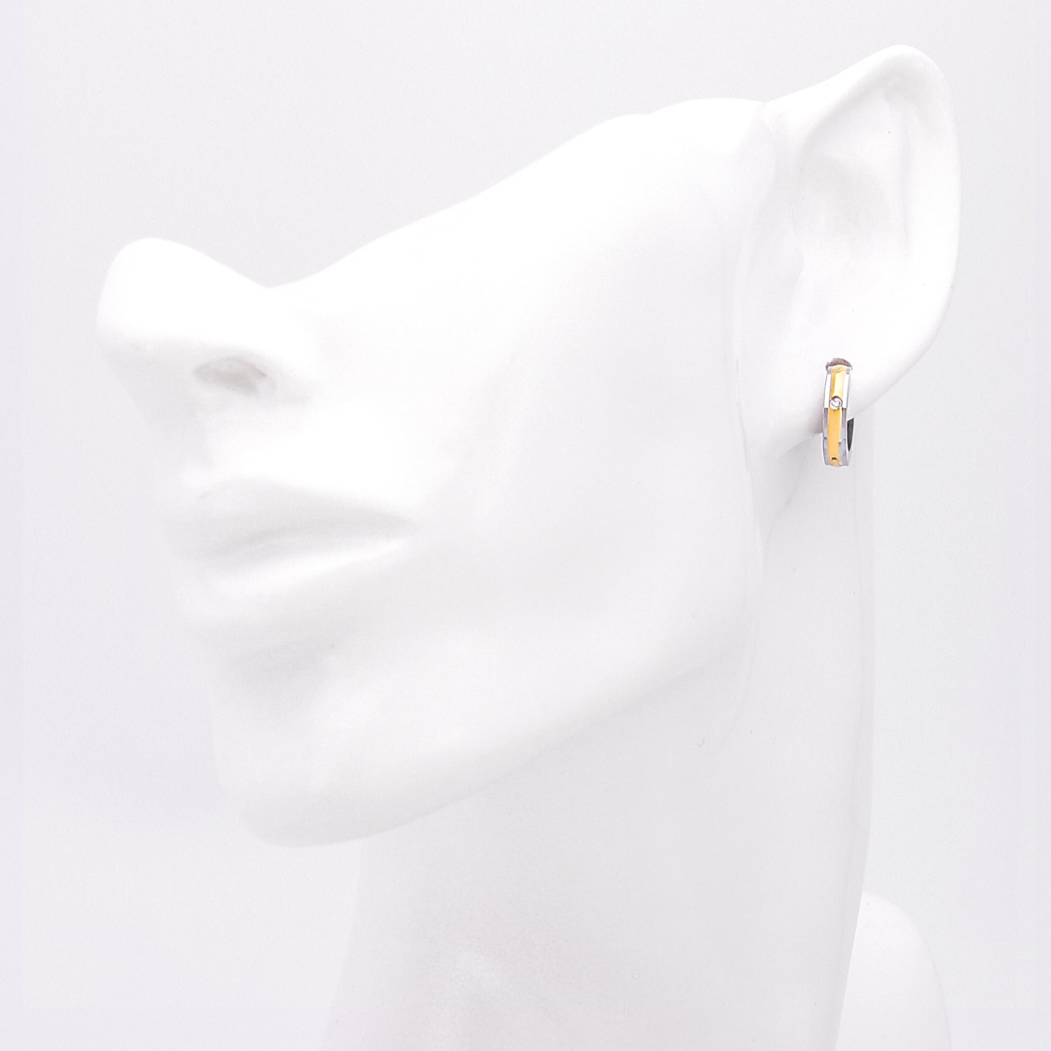 ピアスサージ カルステンレスフープ金属アレルギー 316l ゴールドリングピアスジルコニア片耳用、フィッティングイメージ