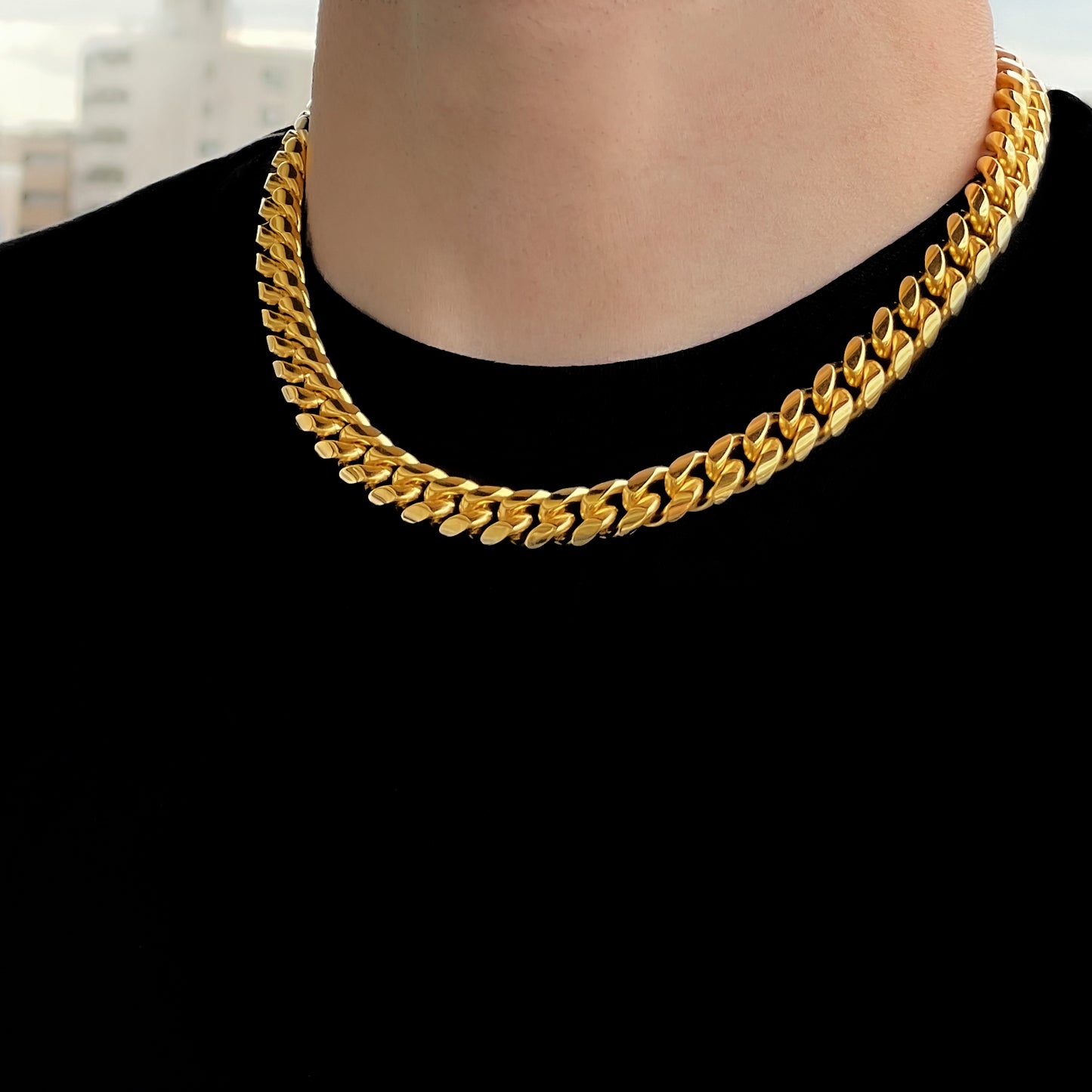 ネックレス メンズ 幅12mm 18K コーティング ゴールド マイアミ キューバン ヒップホップ ラッパー シンプル 4面カット ステンレス 喜平 50cm チェーン アレルギー対応、メンズフィッティングイメージ