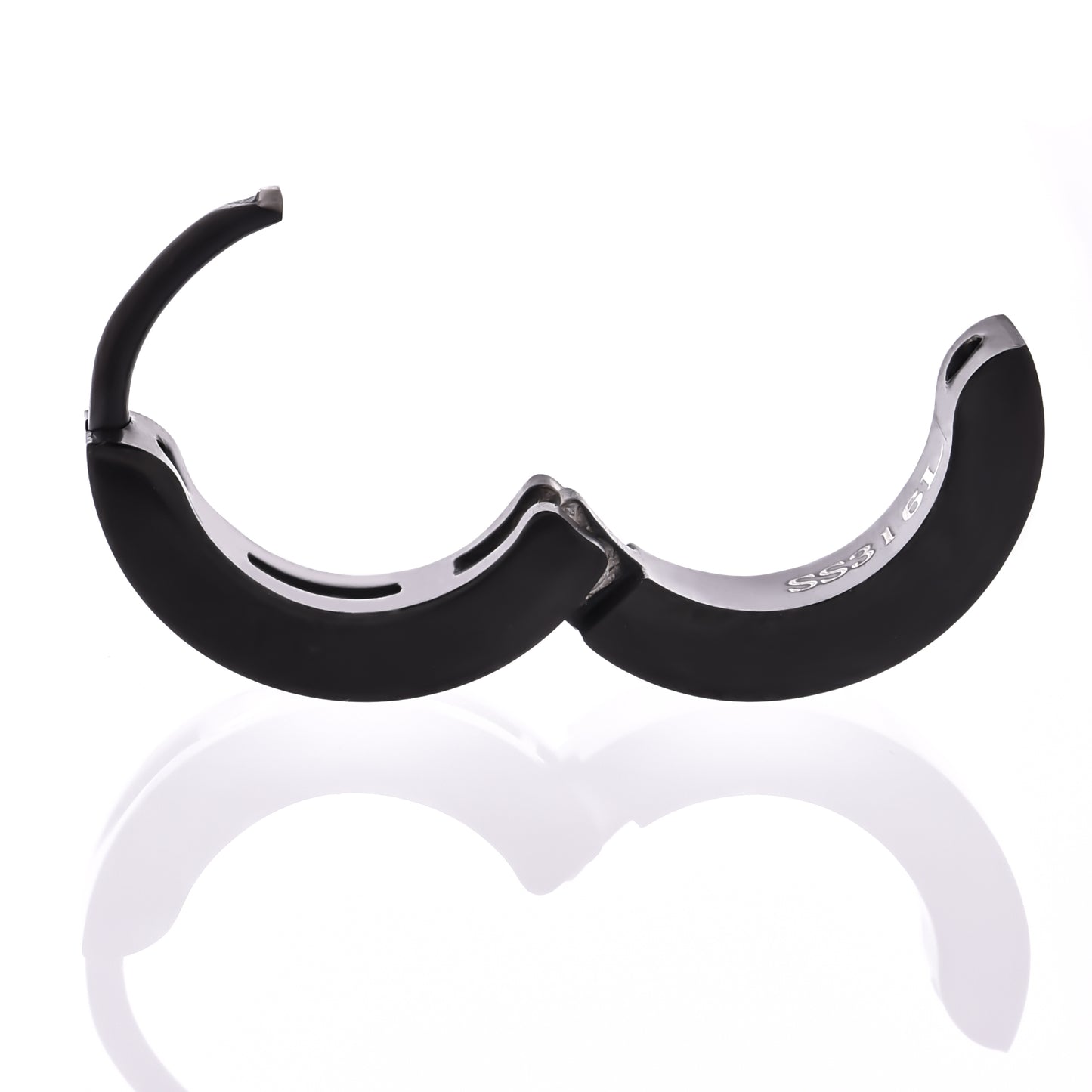 サージカルステンレスブラックフープ金属アレルギー316L リングピアスジルコニア片耳用、サイドイメージ