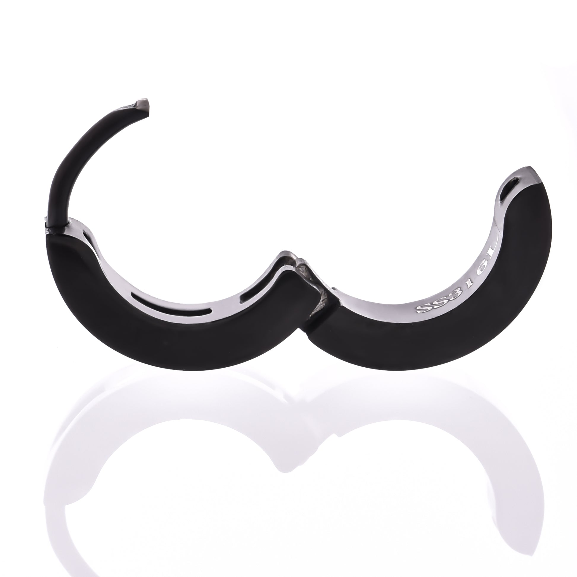 サージカルステンレスブラックフープ金属アレルギー316L リングピアスジルコニア片耳用、サイドイメージ