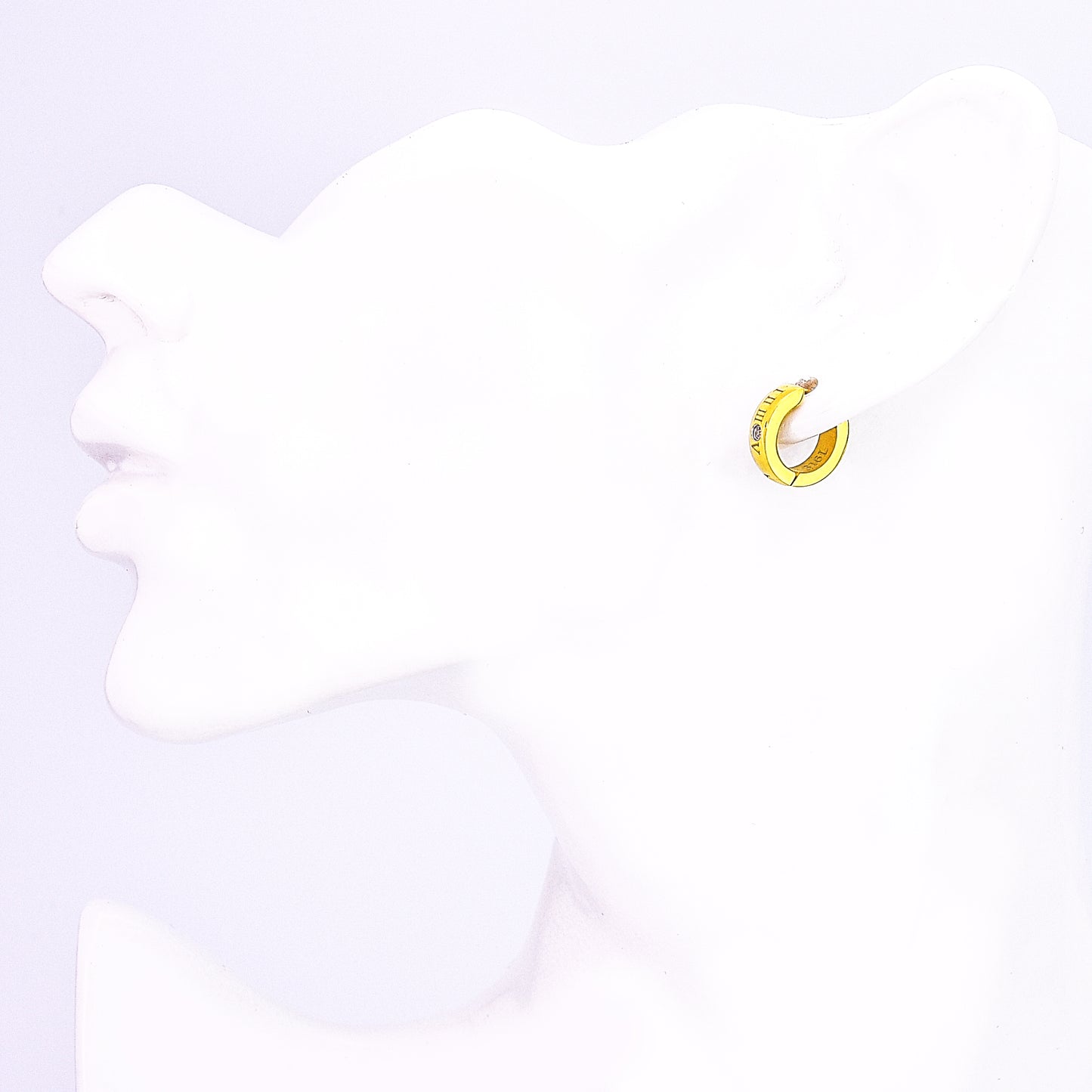 サージカルステンレス ローマ数字 フープ 金属アレルギー 316L ピアス ゴールド (リングピアス) ジルコニア 片耳用、フィッティングイメージ