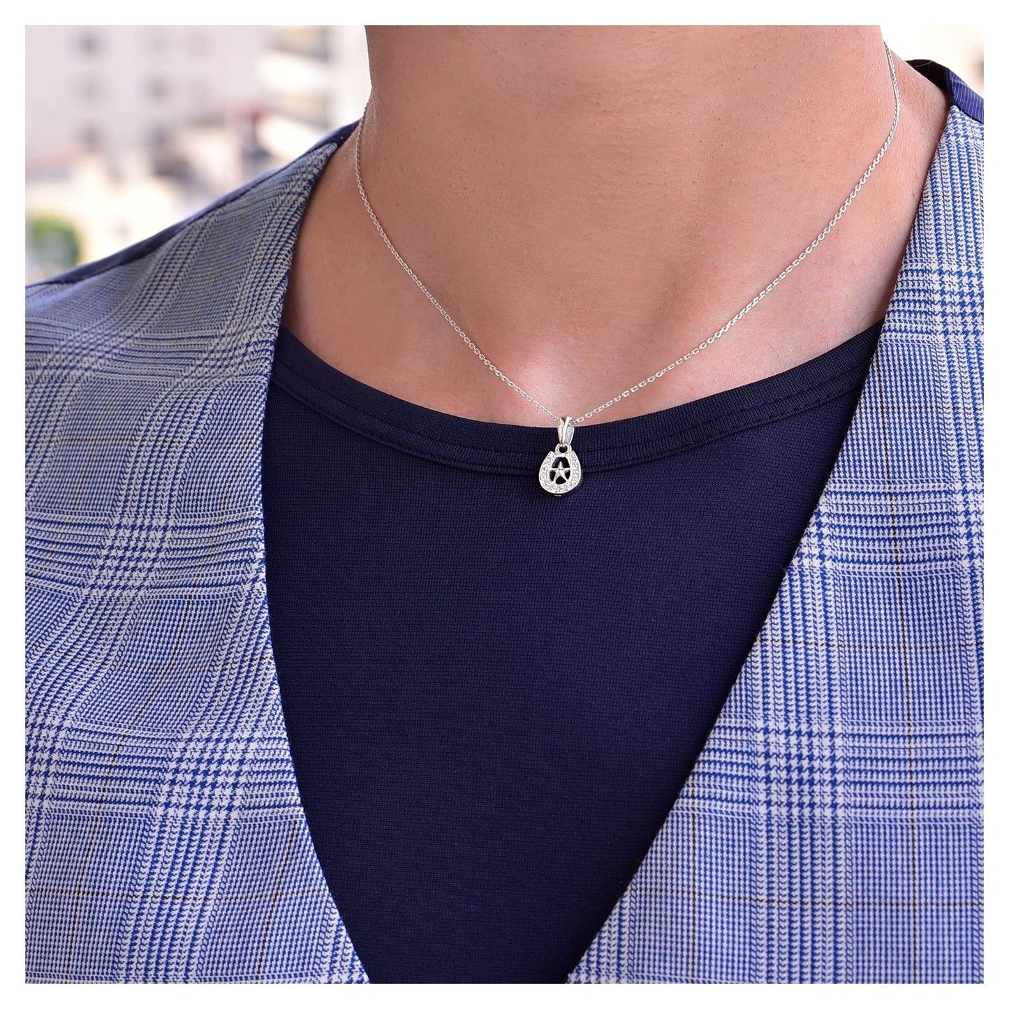 メンズ シルバー925 馬蹄 スターネックレス 着用イメージ