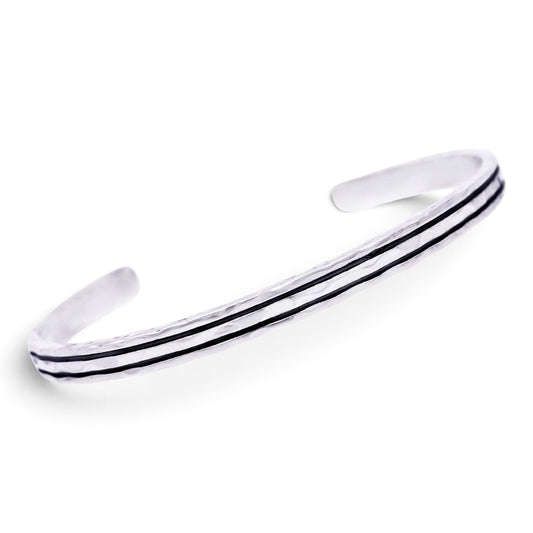 Truelements Jewelry men's sterling silver 925 cuff bangle with a textured hammered finish and oxidized details