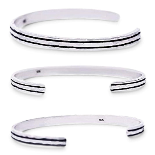 Truelements Jewelry men's sterling silver 925 cuff bangle with a hammered texture and oxidized finish