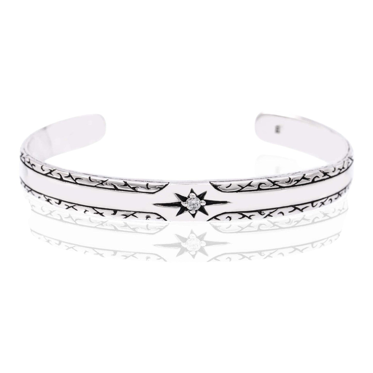Truelements Jewelry sterling silver 925 men's bangle featuring a sun motif with a clear cubic zirconia stone.