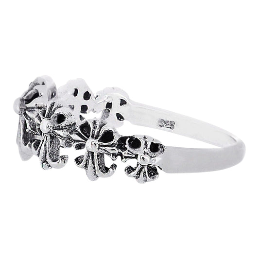 Truelements Jewelry men's sterling silver 925 ring featuring a detailed openwork cross motif design
