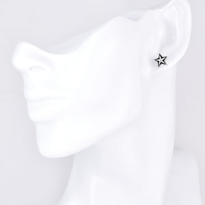 ピアス メンズ 星 スタッド シルバー 925 シンプル 幅11mm スター アクセサリー 片耳用、フィッティングイメージ