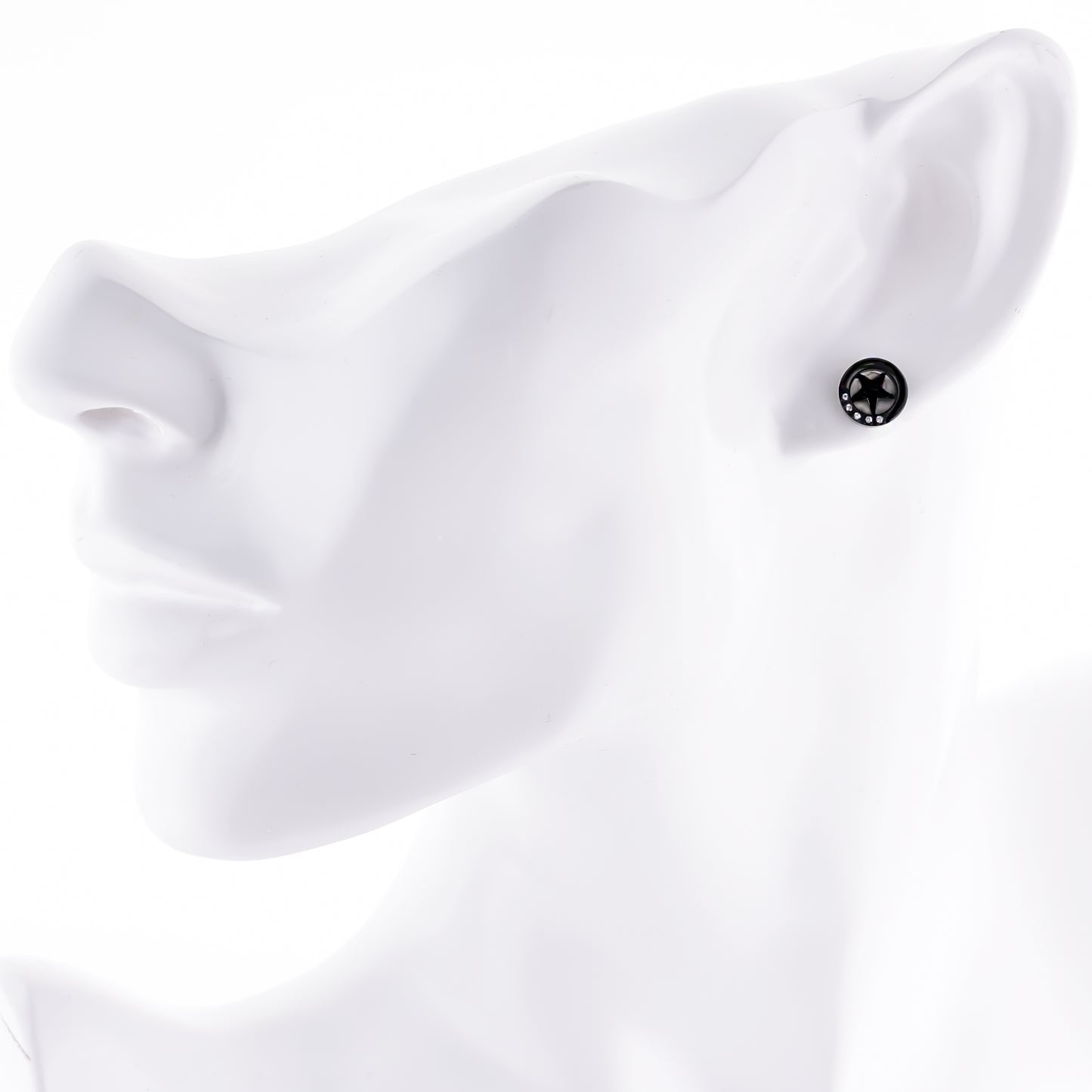Truelements ピアス 星 メンズ レディース スター スタッド 丸型 ブラック - 着用イメージ